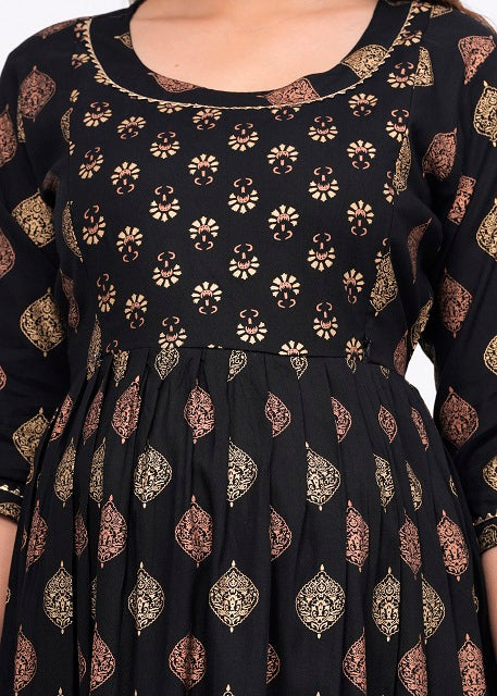 Black rayon maternity and feeding kurti