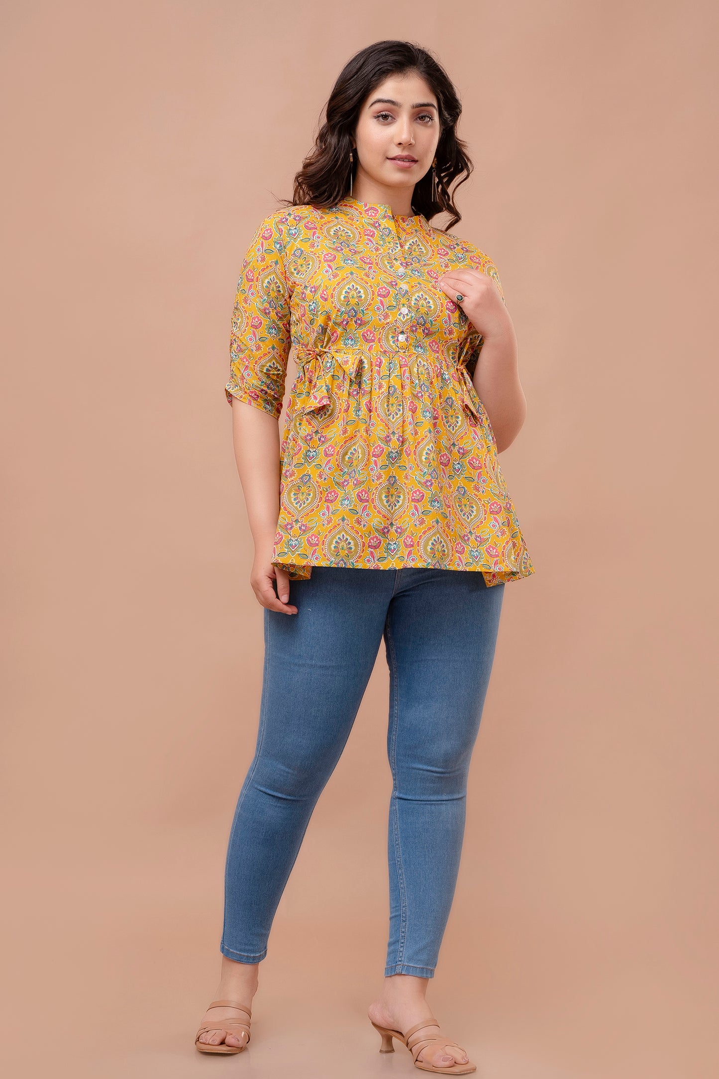 Yellow carry cotton printed top