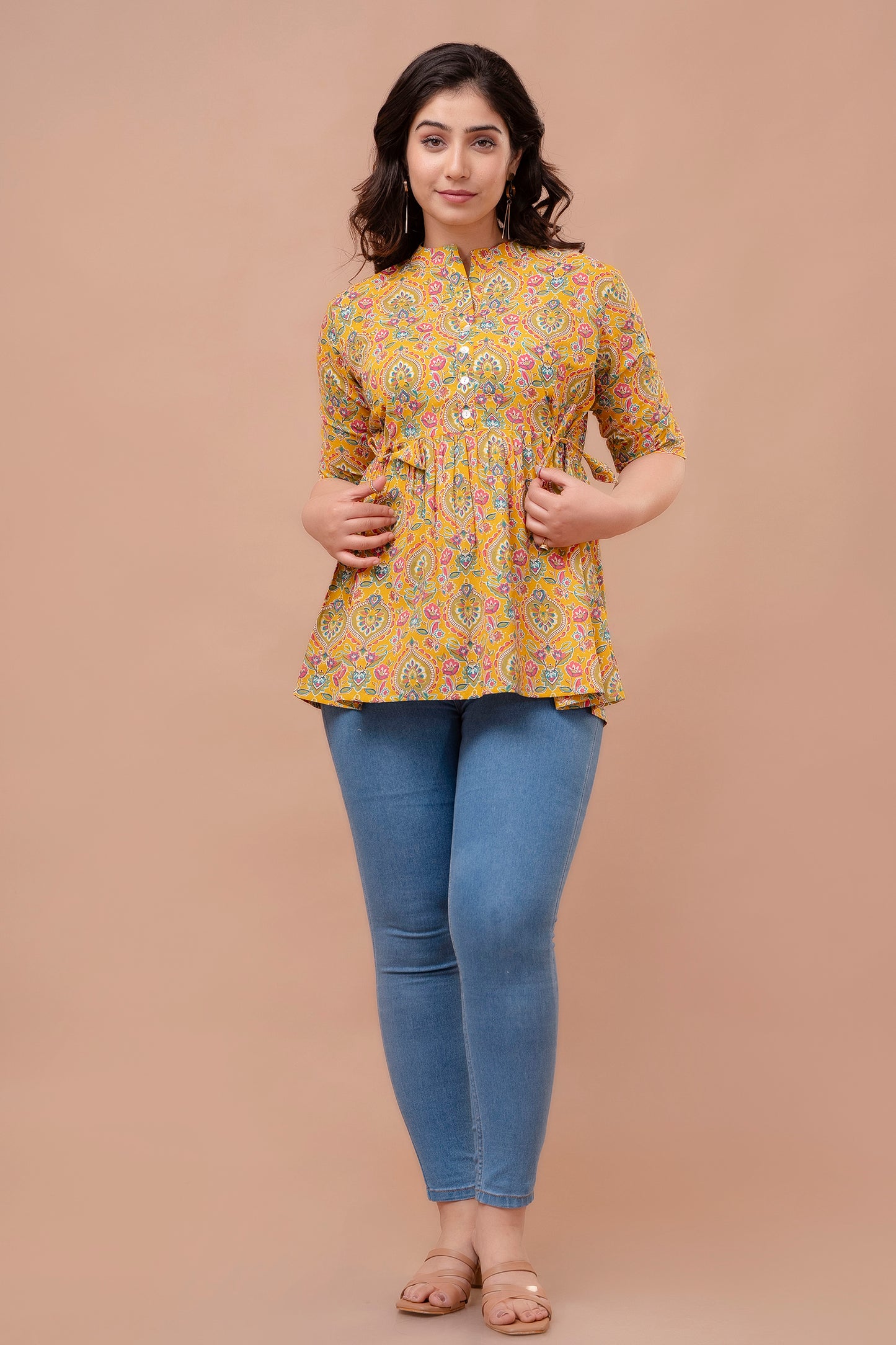 Yellow carry cotton printed top