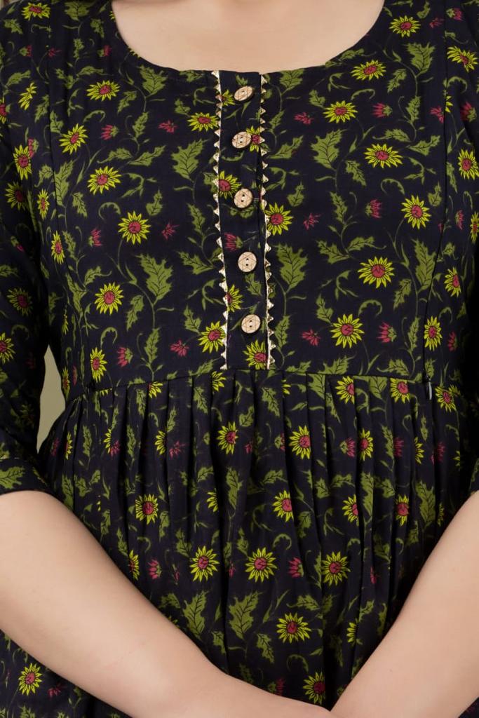 Carry green Cotton printed maternity and feeding kurti