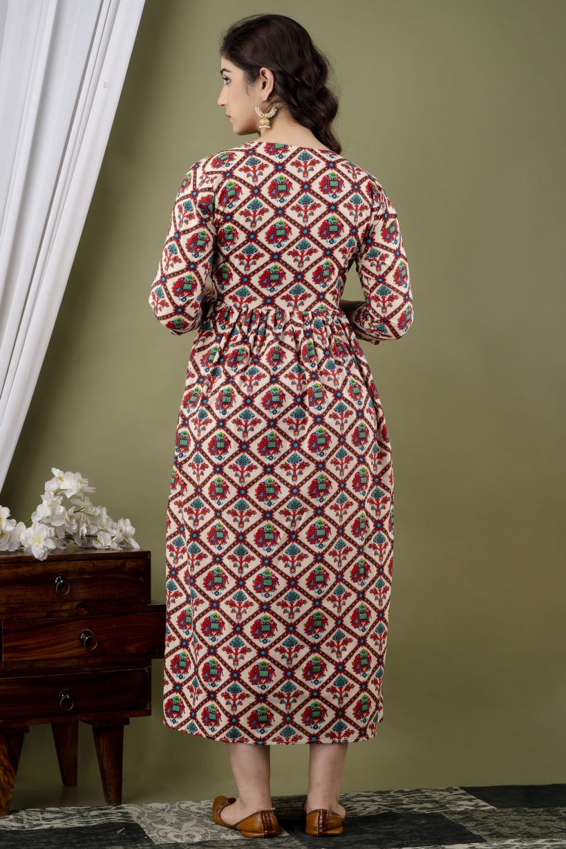 Pregnency palette chic Cotton printed maternity and feeding kurti