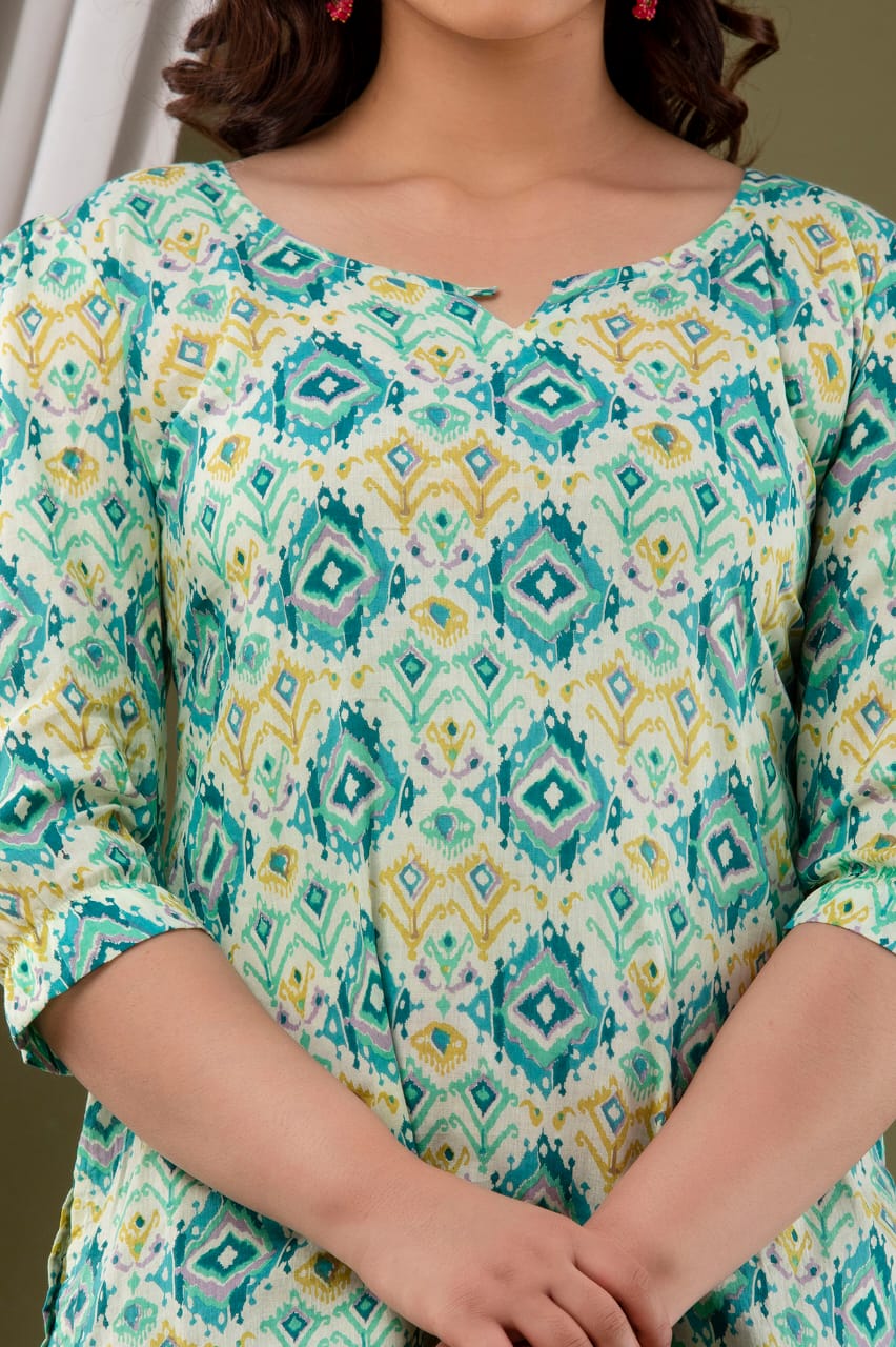 Cotton printed top