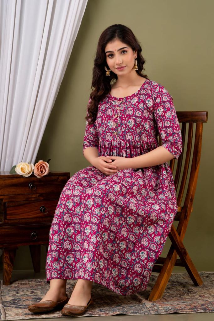 Baby pink Cotton printed maternity and feeding kurti - Nevisha Style