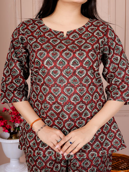 Brown paan  cotton cord set