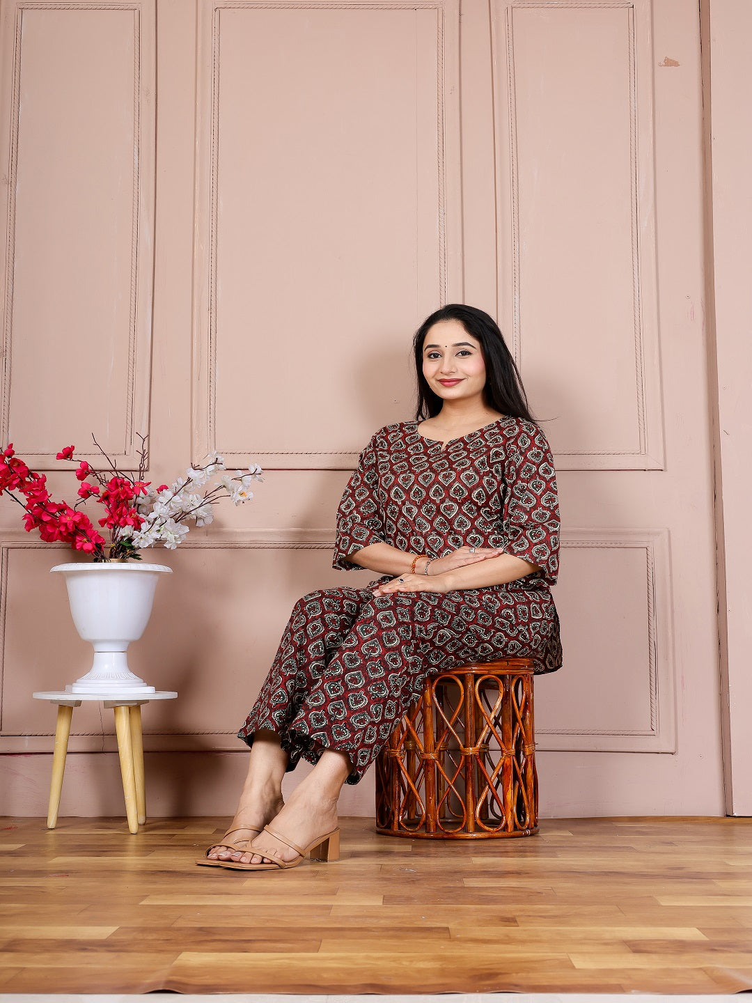 Brown paan  cotton cord set