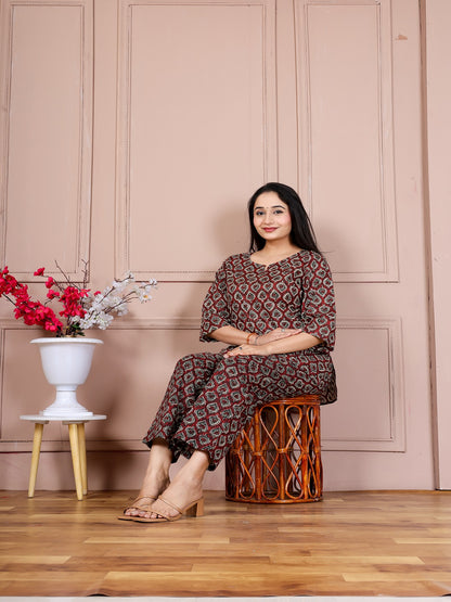 Brown paan  cotton cord set