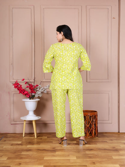 Parrot green snck cotton cord set