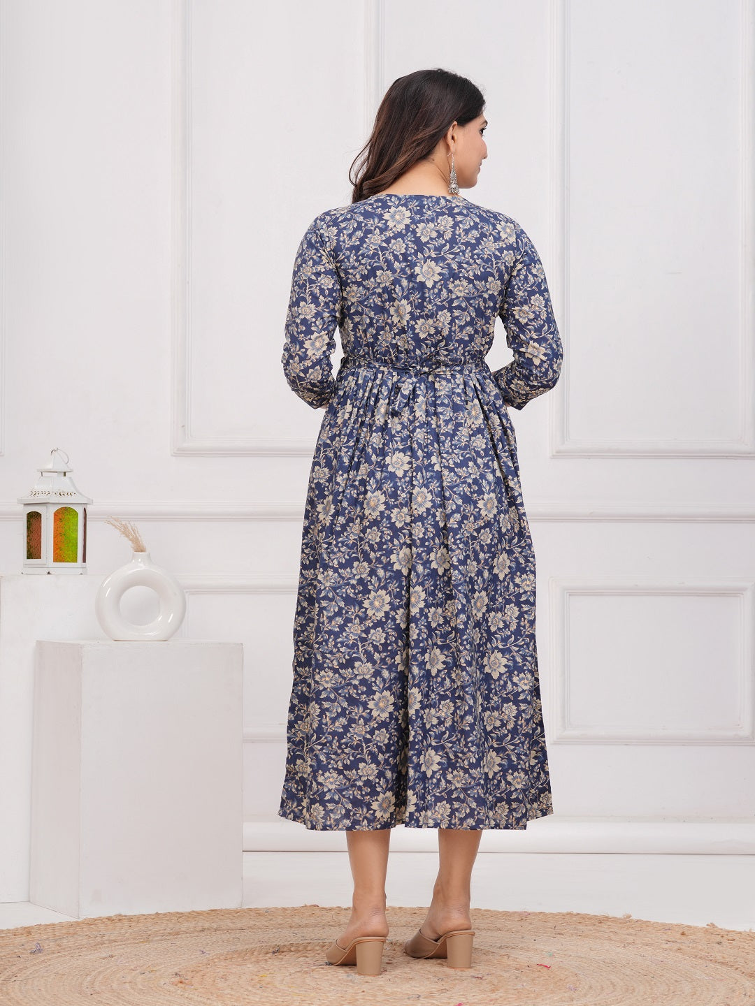 Blue fool cotton  maternity and feeding kurti