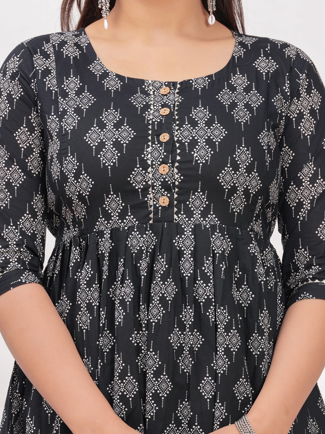 Black plus cotton maternity and feeding kurti