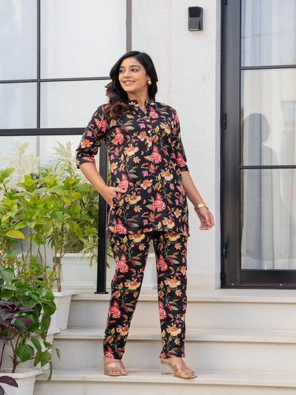 Multi leaves cotton printed cord set