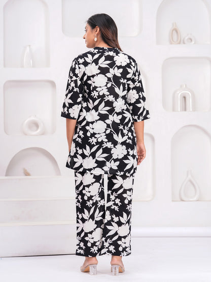 Black in white cotton cord set