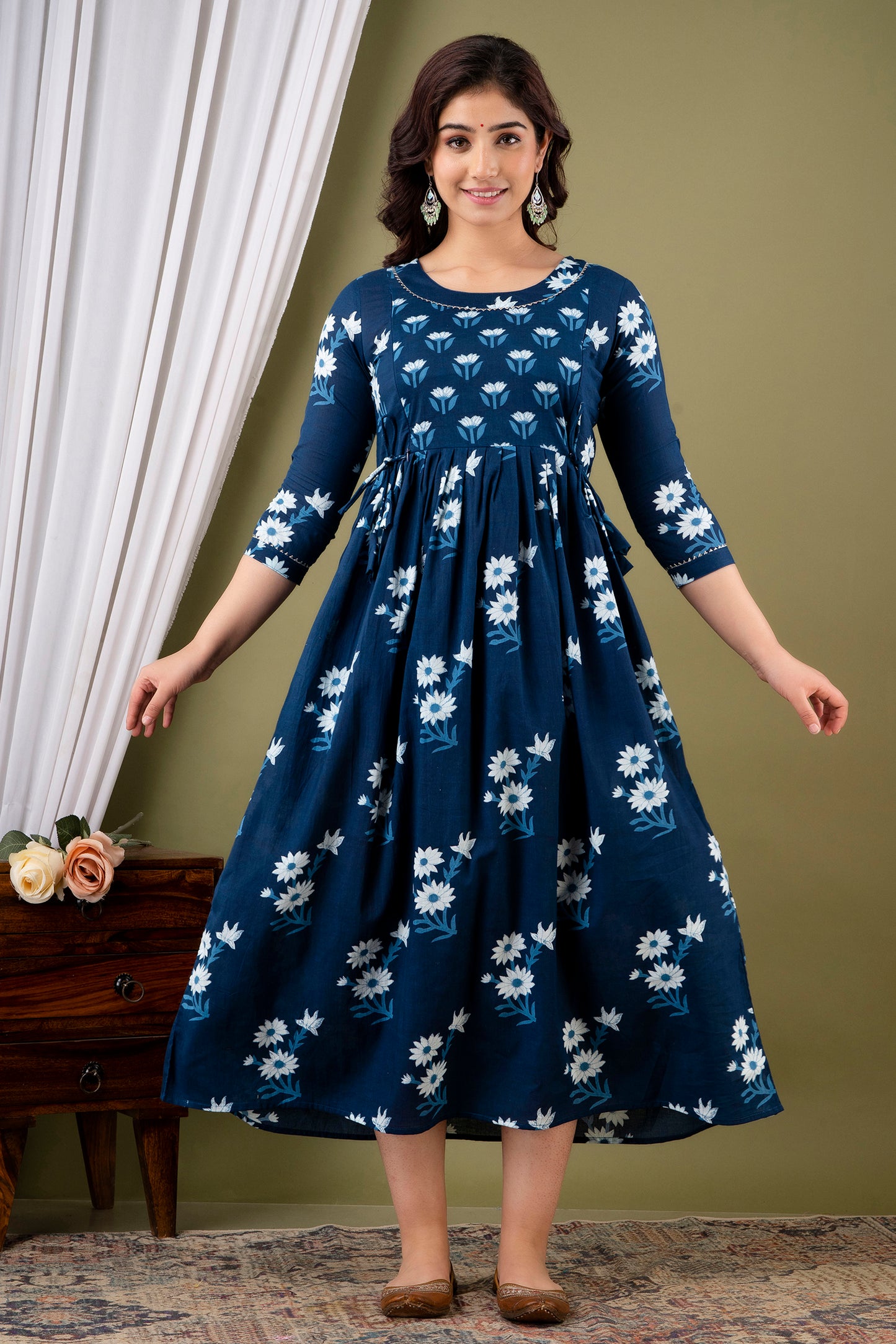 Blue white flower Cotton maternity and feeding kurti