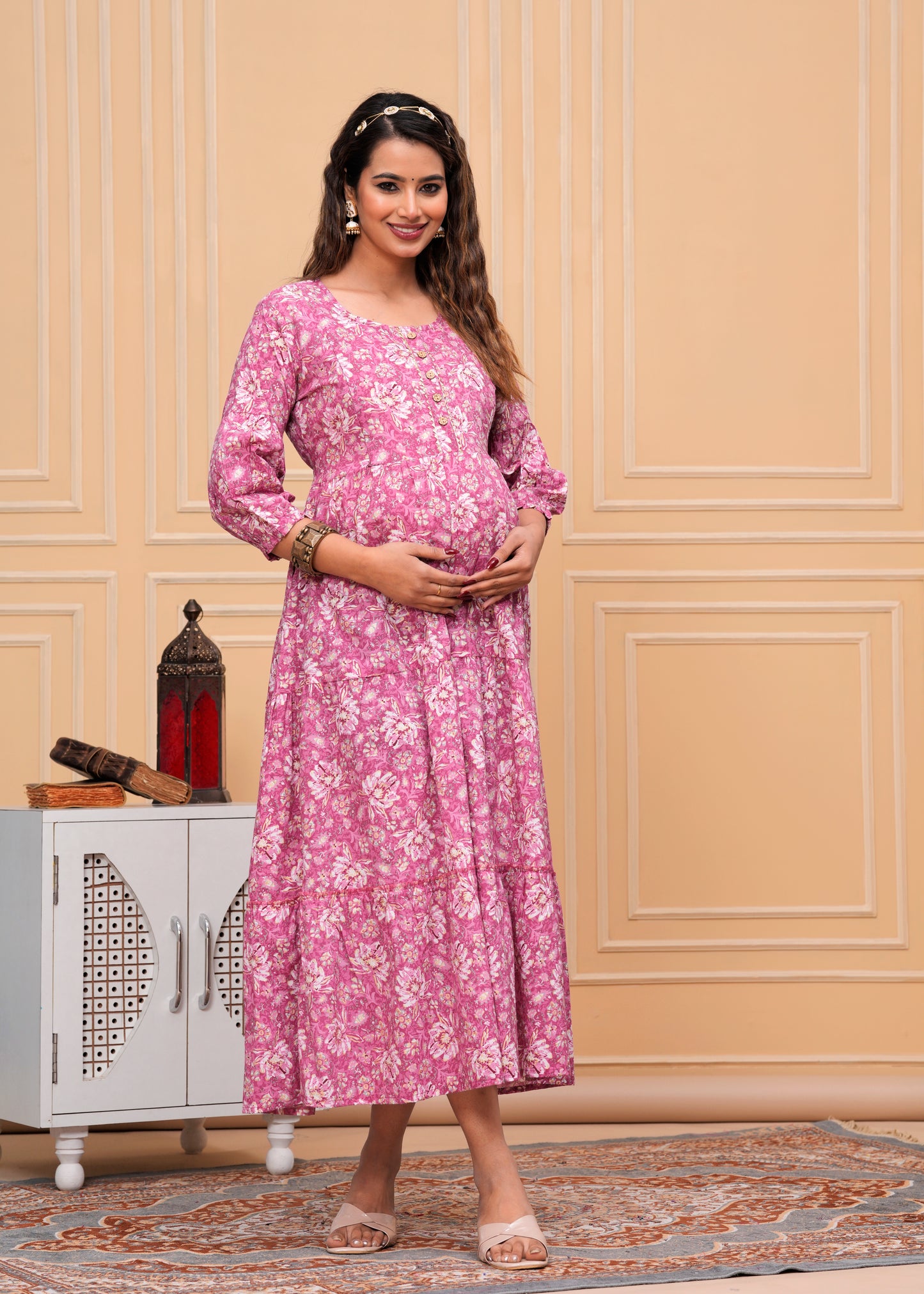 Queen Pink white flower cotton maternity and feeding kurti