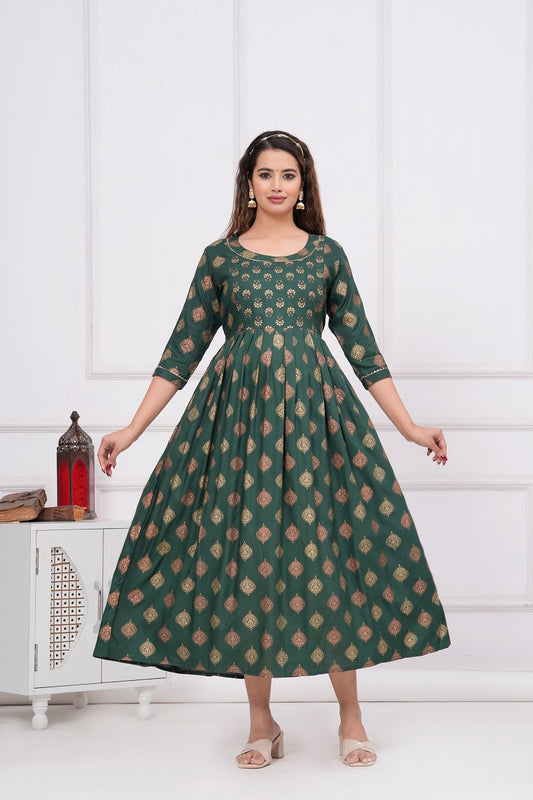 Green rayon maternity and feeding kurti