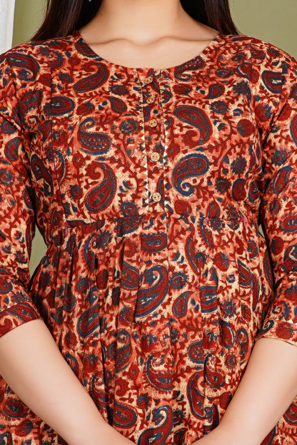 Red carry rayon maternity and feeding kurti