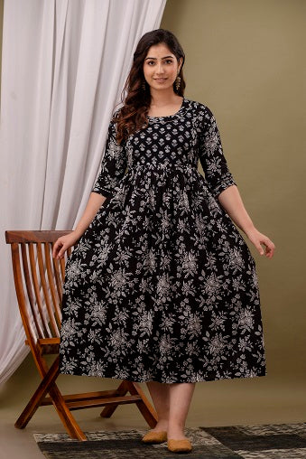 Blooming Bump & Nursing Nectar Maternity Kurti Combo: