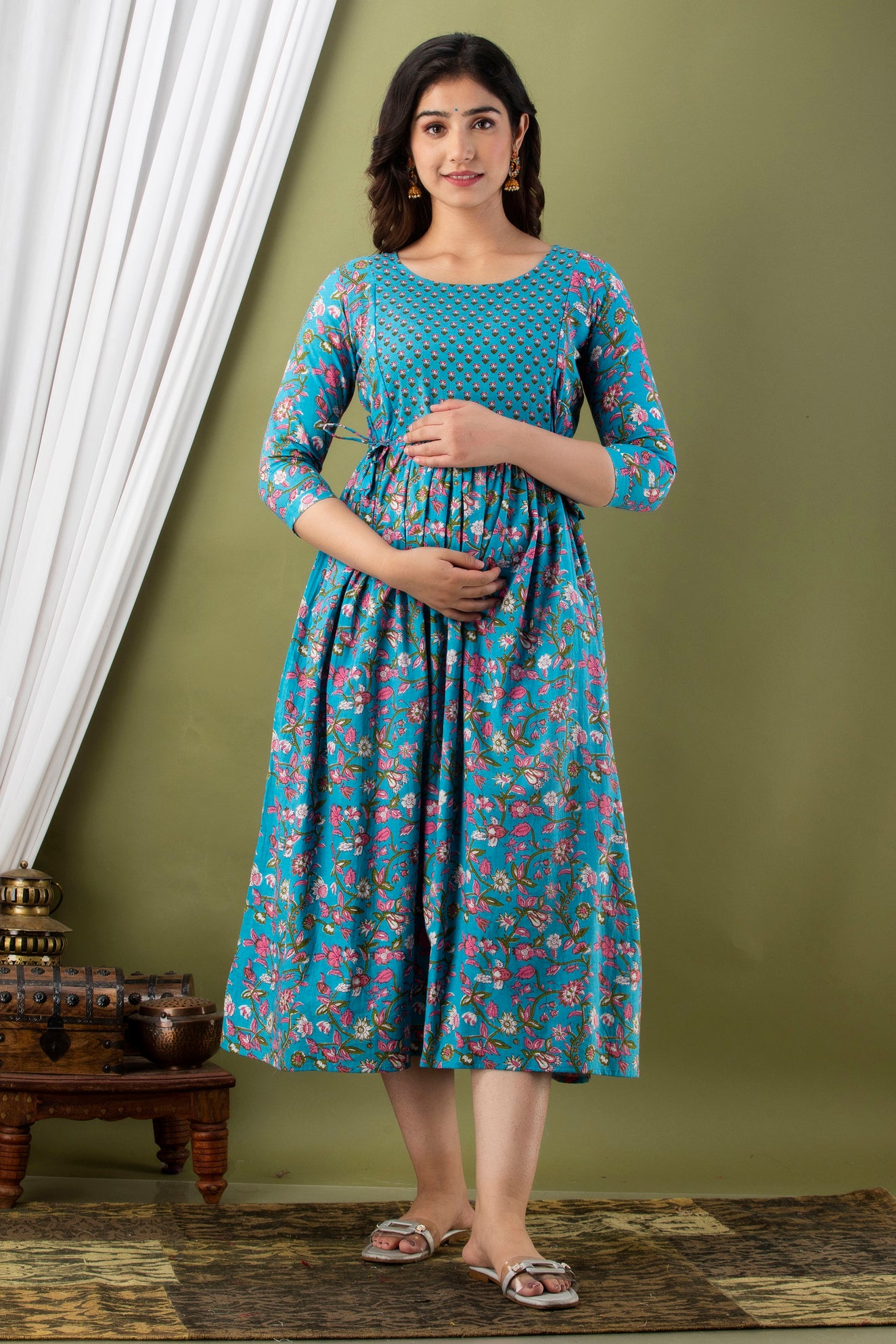 Blue multi flower Cotton maternity and feeding kurti