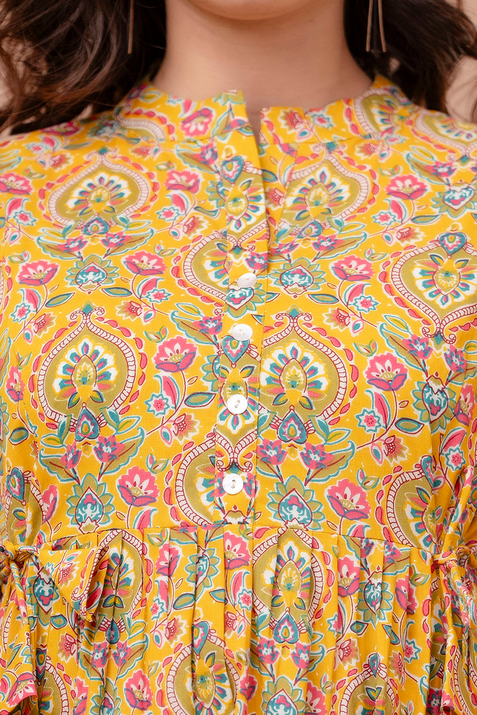 Yellow carry cotton printed top