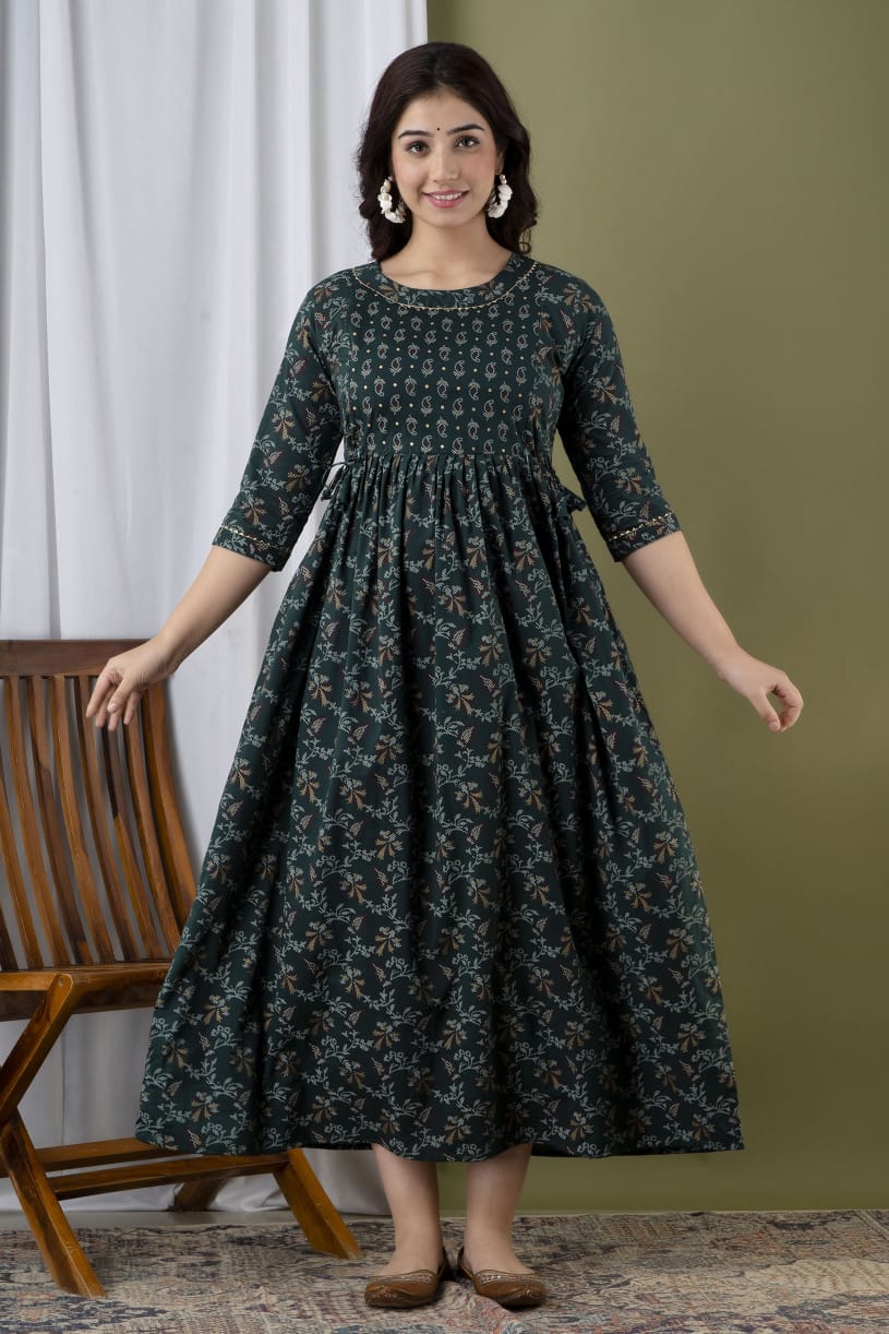 Green blossom carry cotton maternity and feeding kurti